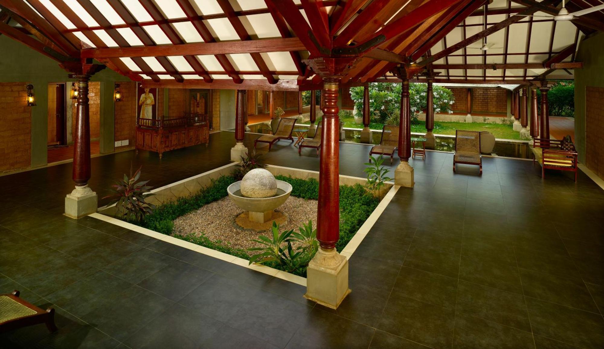 Poovar Island Resort Екстер'єр фото
