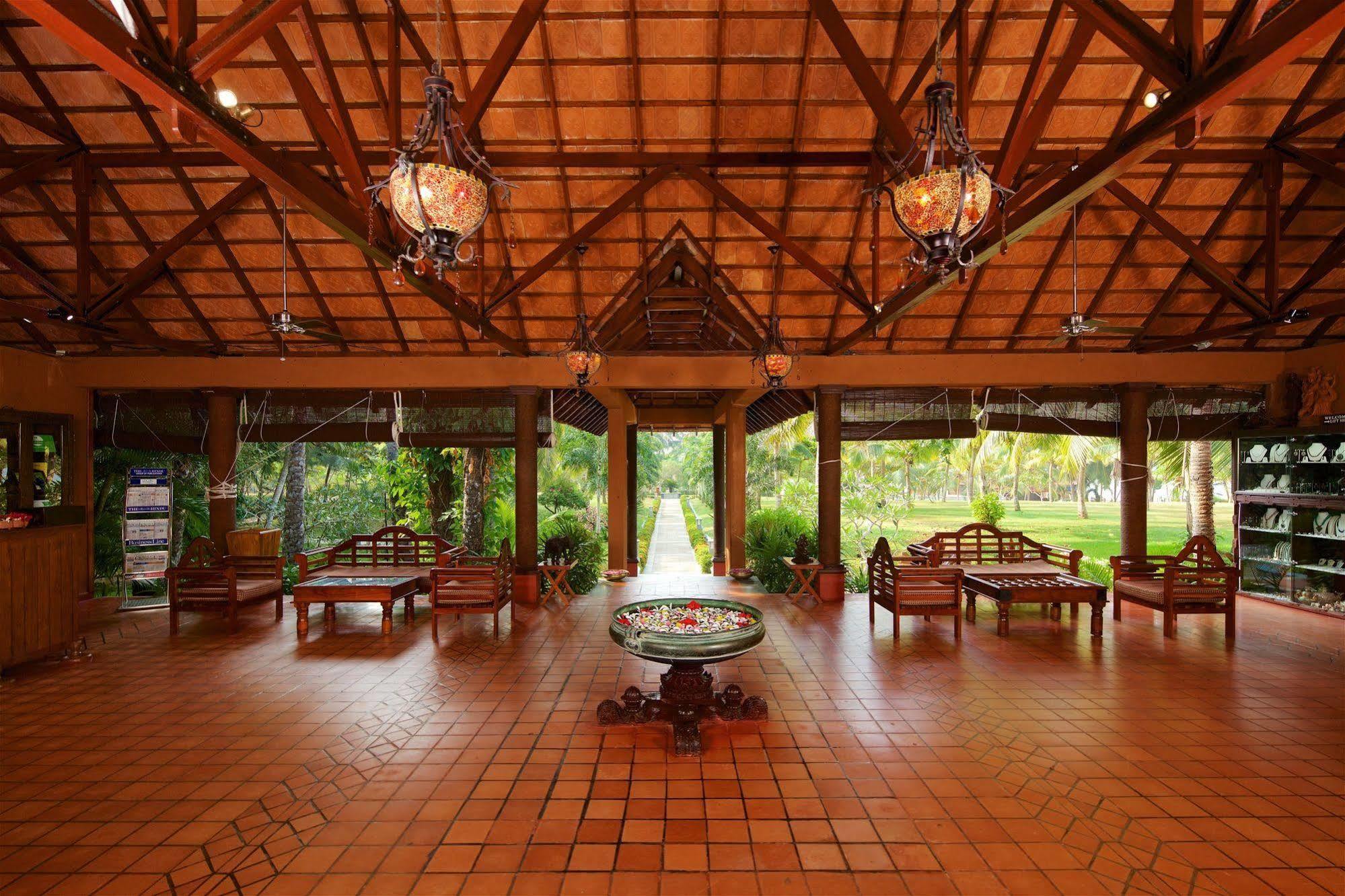 Poovar Island Resort Екстер'єр фото