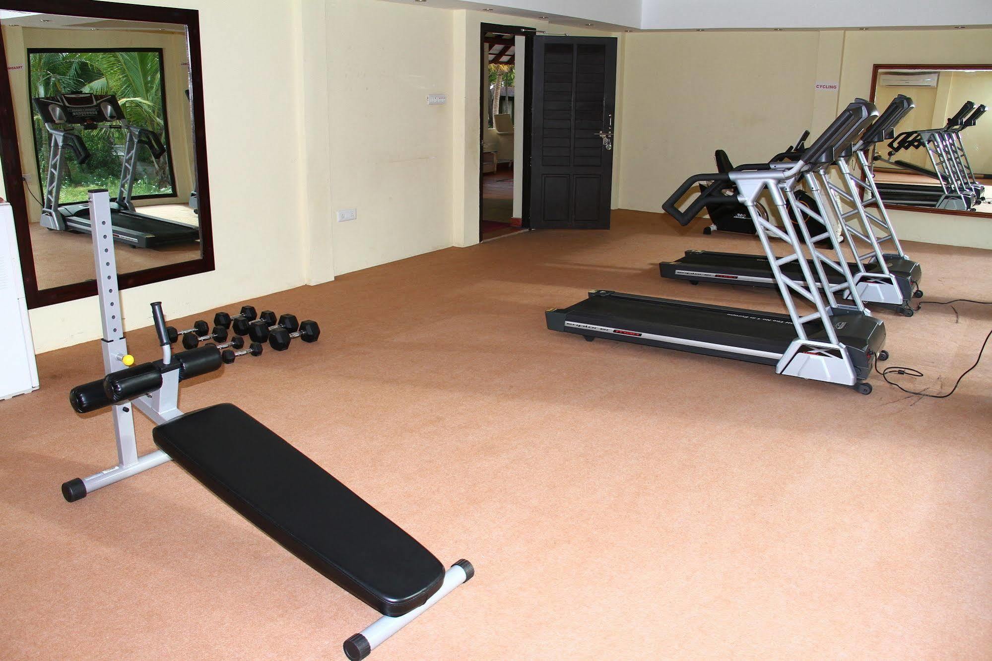 Poovar Island Resort Екстер'єр фото