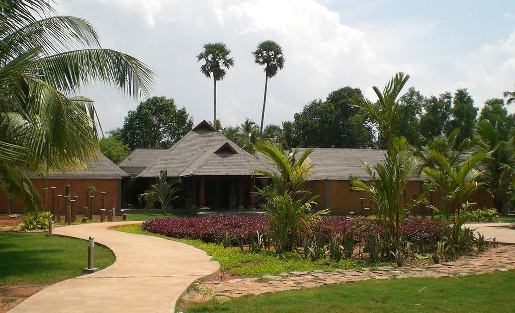 Poovar Island Resort Екстер'єр фото