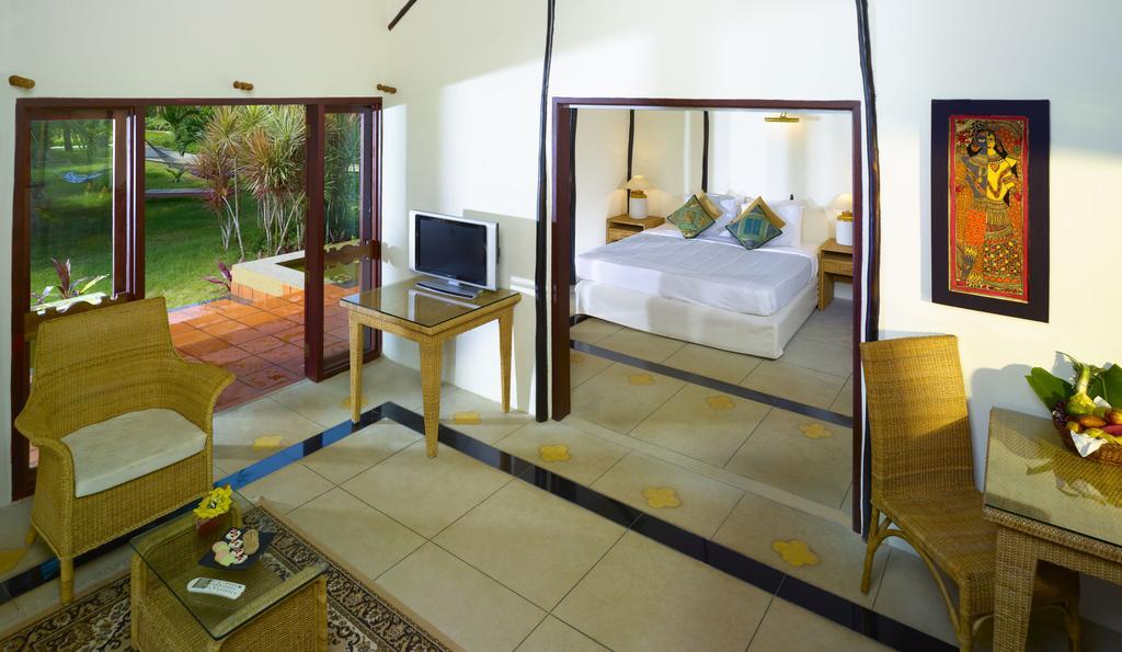 Poovar Island Resort Екстер'єр фото